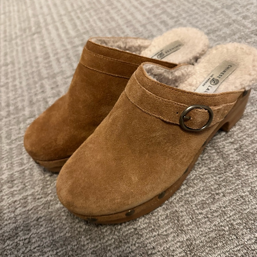 Chinese Laundry Tan Suede Mules